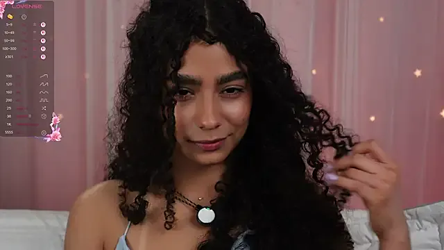 Avatar of Victoria_Curly