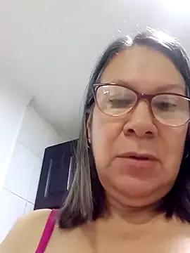 victoria_wayne from StripChat is Freechat