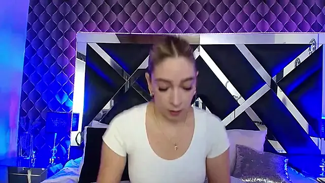 Avatar of victoriaa_lee_