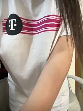 Avatar of VictoriaGerard_Pink