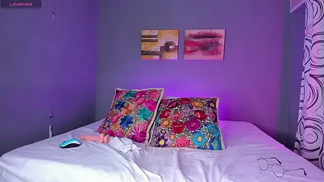 VictoriaMeller — Freechat on StripChat