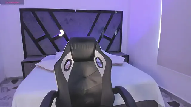 VictoriaMonroee_ — Freechat on StripChat