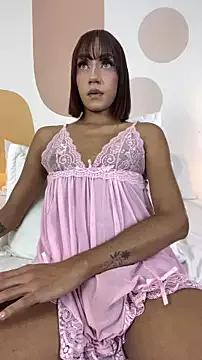 Try our girls live displays and explore the company of endless strippers, with beautiful physiques, vibrating toys and more.