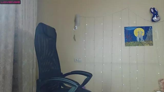 Vikky_krausss from StripChat