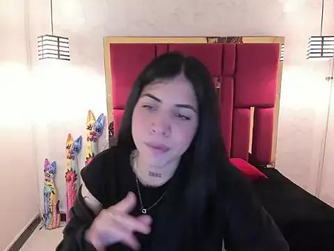 Try our girls live displays and explore the company of endless strippers, with beautiful physiques, vibrating toys and more.