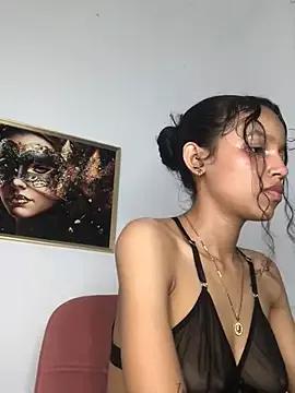 Photos of violeta_18x from StripChat is Freechat