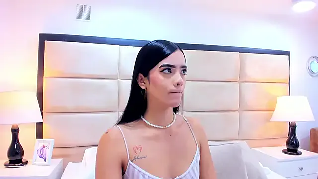 VioletaJhonson's avatar