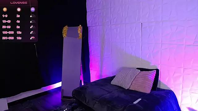 violetjane from StripChat is Freechat