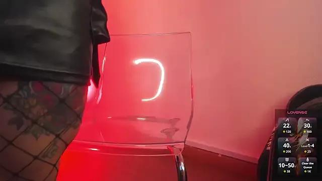 Violett_Sinclair from StripChat is Freechat