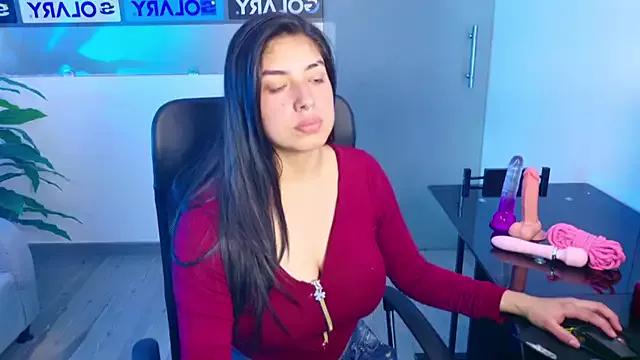 Try our girls live displays and explore the company of endless strippers, with beautiful physiques, vibrating toys and more.