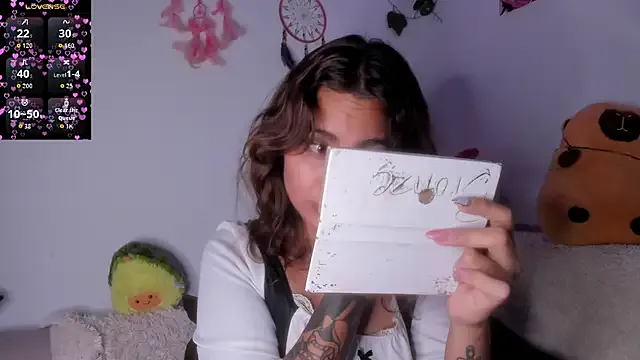 Violette-Ramirez01 — Pussy Play