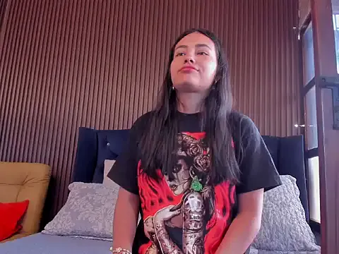 ViolettRouse — Sexy dance  + striptease