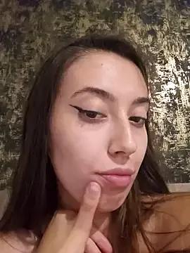 Try our girls live displays and explore the company of endless strippers, with beautiful physiques, vibrating toys and more.