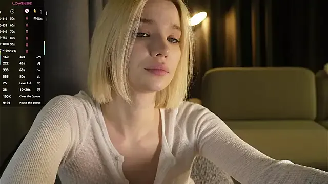 Avatar of VivianKings