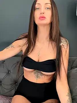 Try our girls live displays and explore the company of endless strippers, with beautiful physiques, vibrating toys and more.