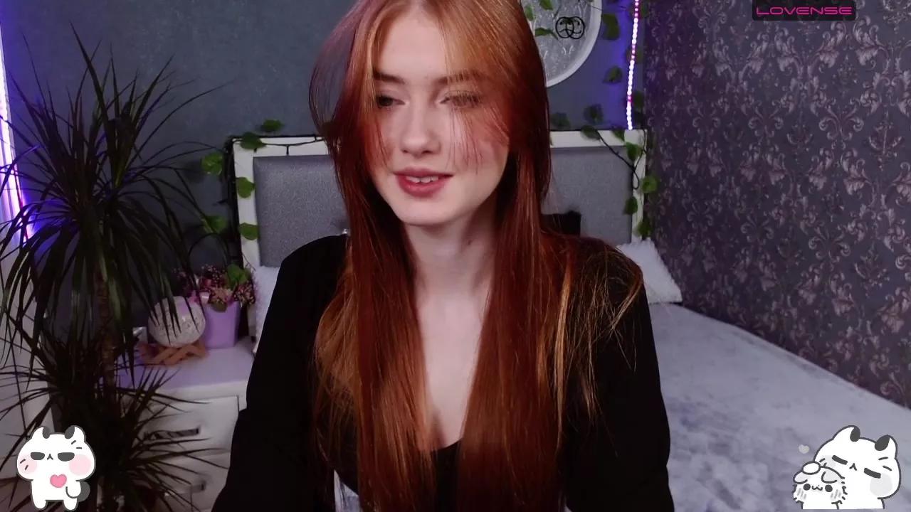 VonnaLein from StripChat