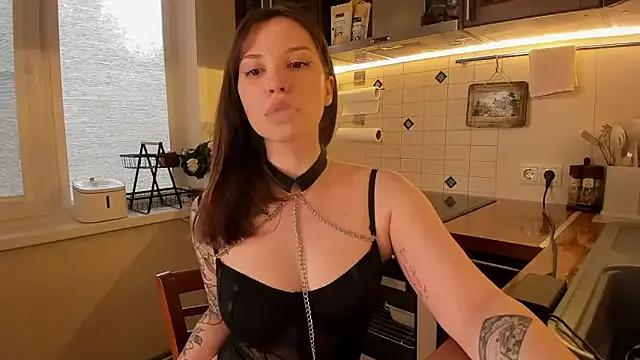 Voytinyme from StripChat is Freechat