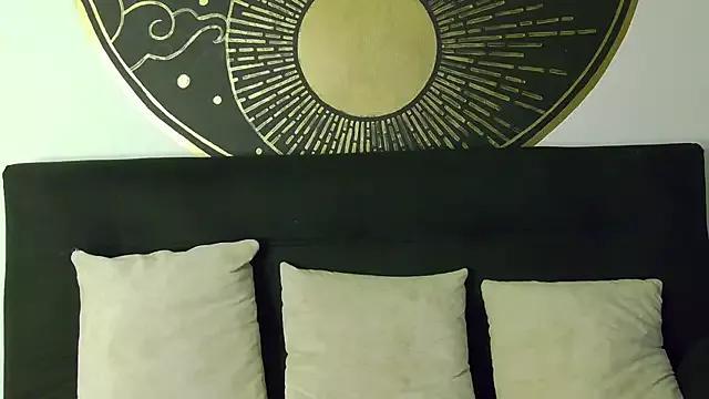 vynx_darkfire from StripChat is Freechat
