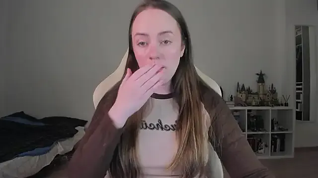 WalkingGirl's avatar