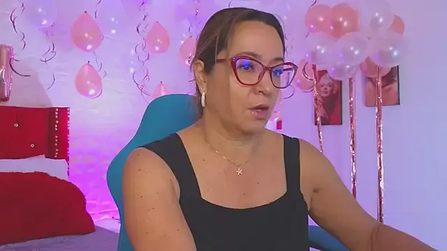 weet_Evans___ — Happy birthday evans streptease