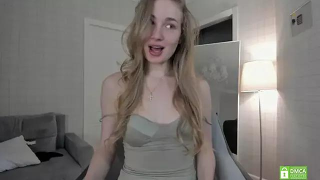 WelliCaren from StripChat