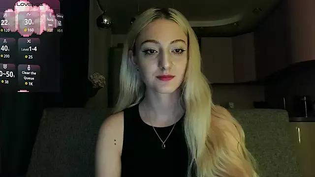 Try our girls live displays and explore the company of endless strippers, with beautiful physiques, vibrating toys and more.