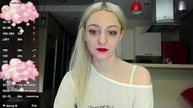 white_liillyy from StripChat is Freechat