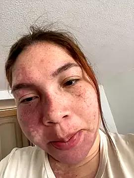 WhiteWomen from StripChat is Freechat
