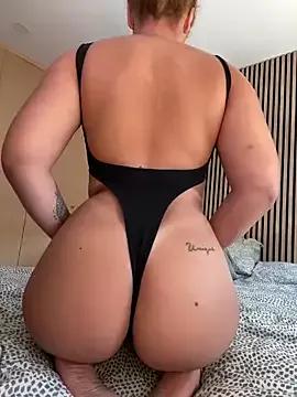 Wild2XXX from StripChat is Freechat