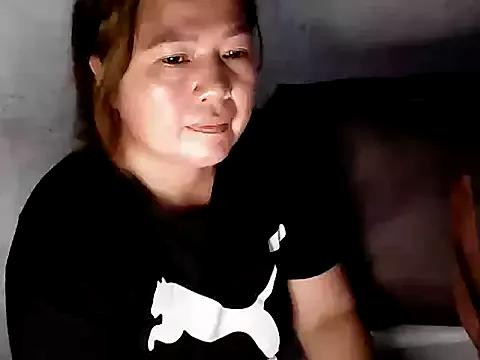 Wildsamantha from StripChat is Freechat
