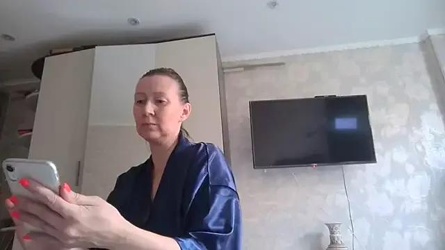 WindChristy from StripChat is Freechat