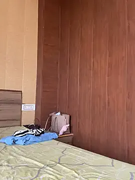 X_aurora67 on StripChat