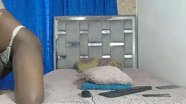 xbrendastarxx from StripChat is Freechat