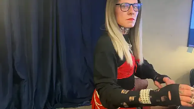 xdresserwithass — Freechat on StripChat