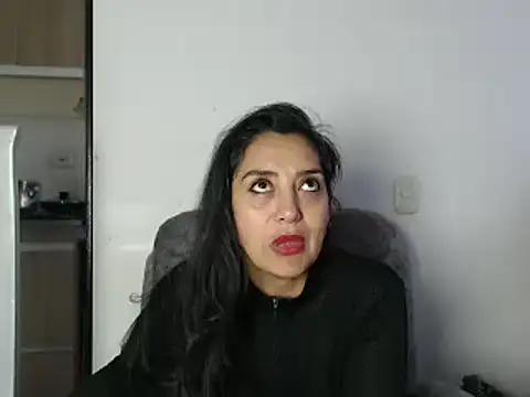 xiimena_suarezz from StripChat