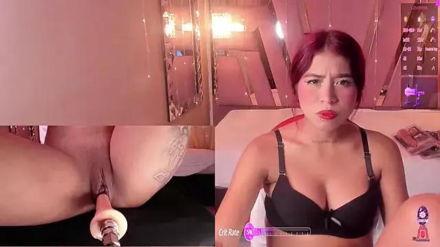 Try our girls live displays and explore the company of endless strippers, with beautiful physiques, vibrating toys and more.
