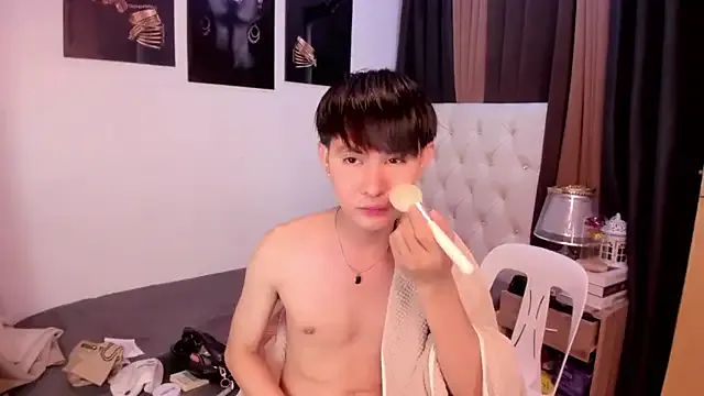 XloverXsiantwink — SUCKING JERKING TILL HARD