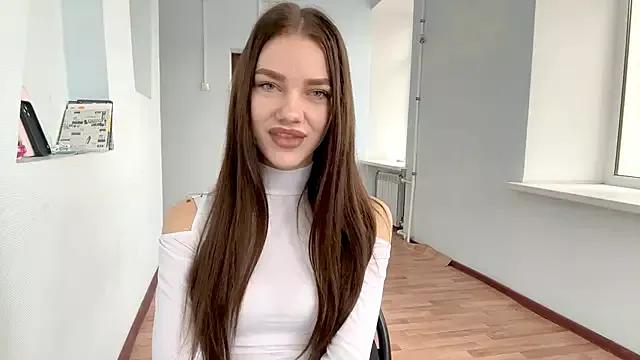 Try our girls live displays and explore the company of endless strippers, with beautiful physiques, vibrating toys and more.