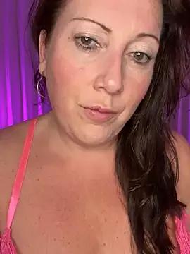 xsexycurvymilf from StripChat