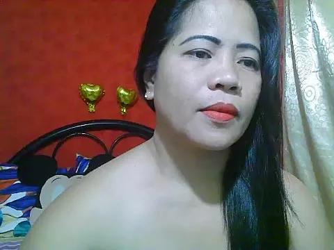 xsweetlips69x from StripChat is Freechat