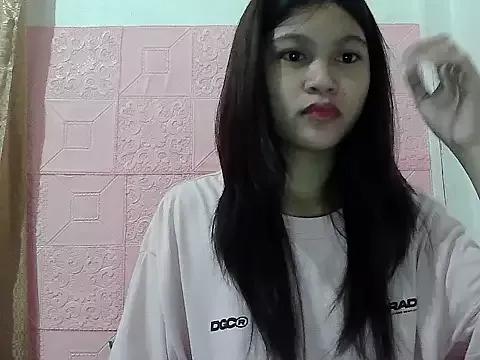 xxclara20 from StripChat is Freechat