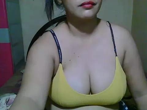 xxshantalxx from StripChat
