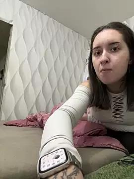 Try our girls live displays and explore the company of endless strippers, with beautiful physiques, vibrating toys and more.