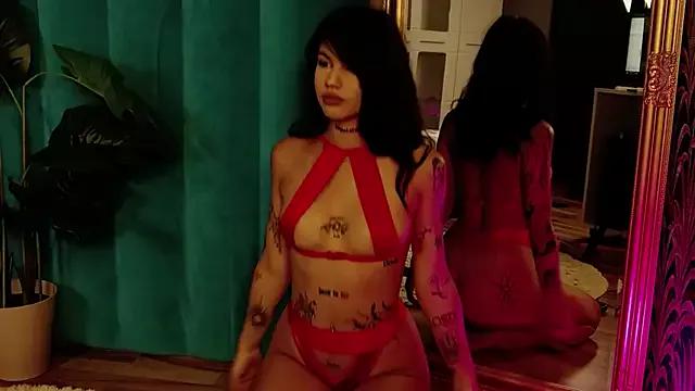 YasminStorm from StripChat is Freechat