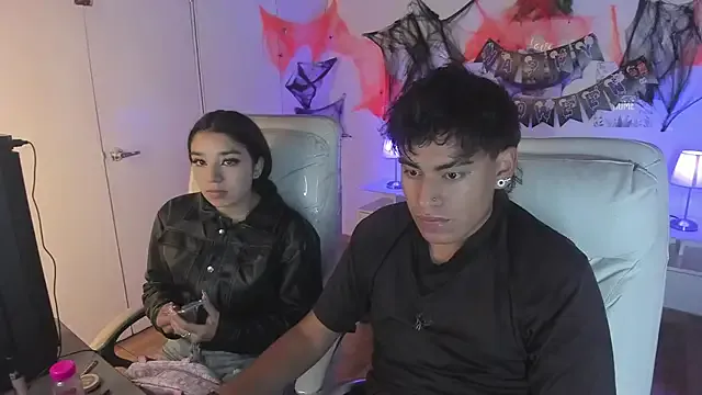 Yiing_and_yang from StripChat