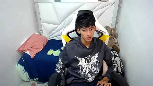yiisu_ from StripChat