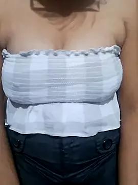 Your-diwani from StripChat is Freechat