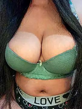 Your-GoodAngel from StripChat is Freechat