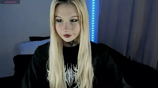 Avatar of your_little_eva