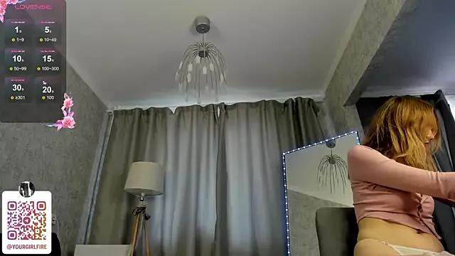 your_sweet_girlfriend from StripChat is Freechat